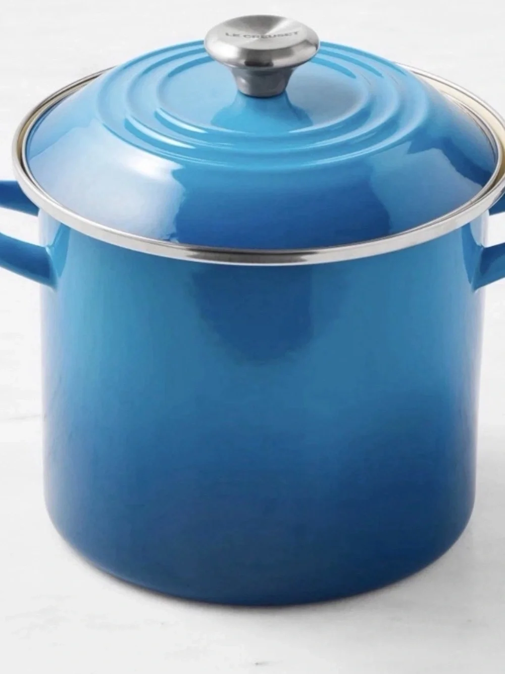 Le Cruset 8 Quart Stock Pot, Blue, Gently used, CLEAN!